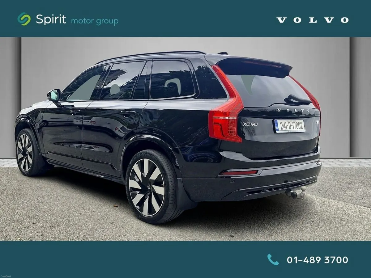Volvo XC90 T8 Plus Plug In Hybrid - Image 2