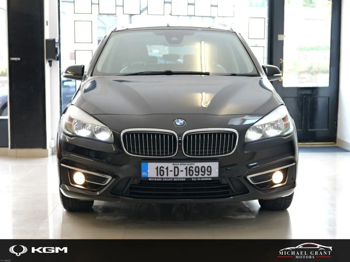 BMW 2-Series 7 SEATER GRAN TOURER 218D LUXURY 2 OW - Image 2