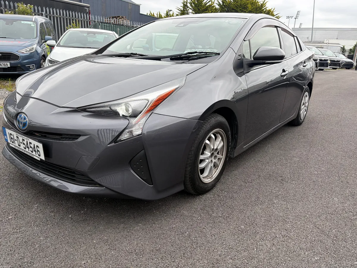 2016 Toyota Prius Self Charge Hybrid Automatic - Image 4