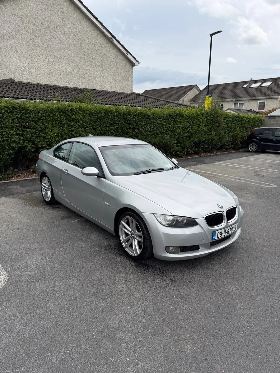 Pristine BMW e92 320i (Full Service History) - Image 3