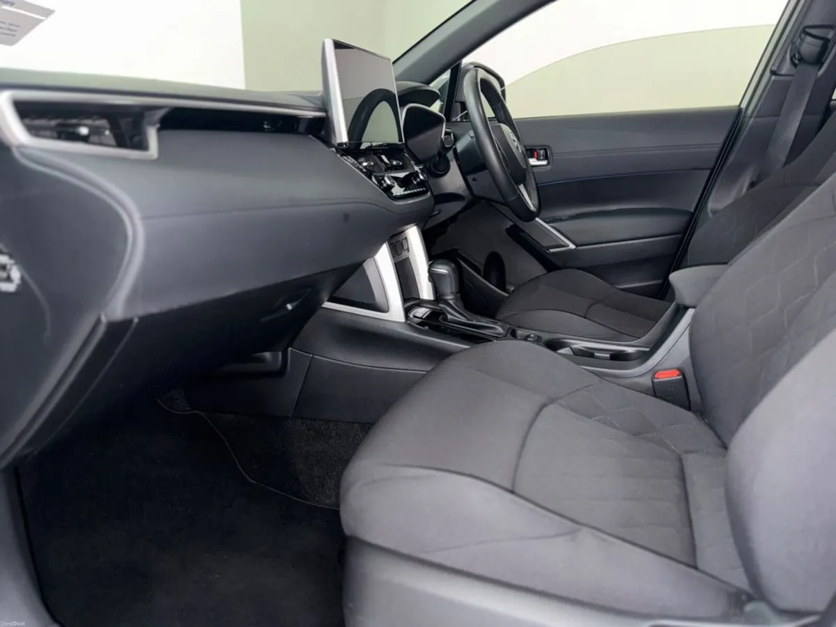 Toyota Corolla Cross Sport 1.8 4DR AU - Image 3
