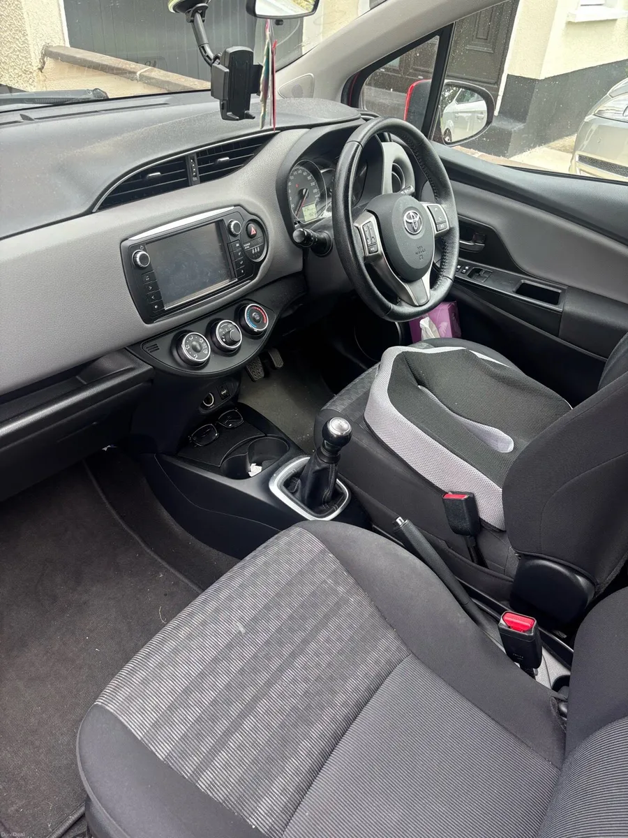 TOYOTA YARIS LUNA 161 1L Petrol - Image 6