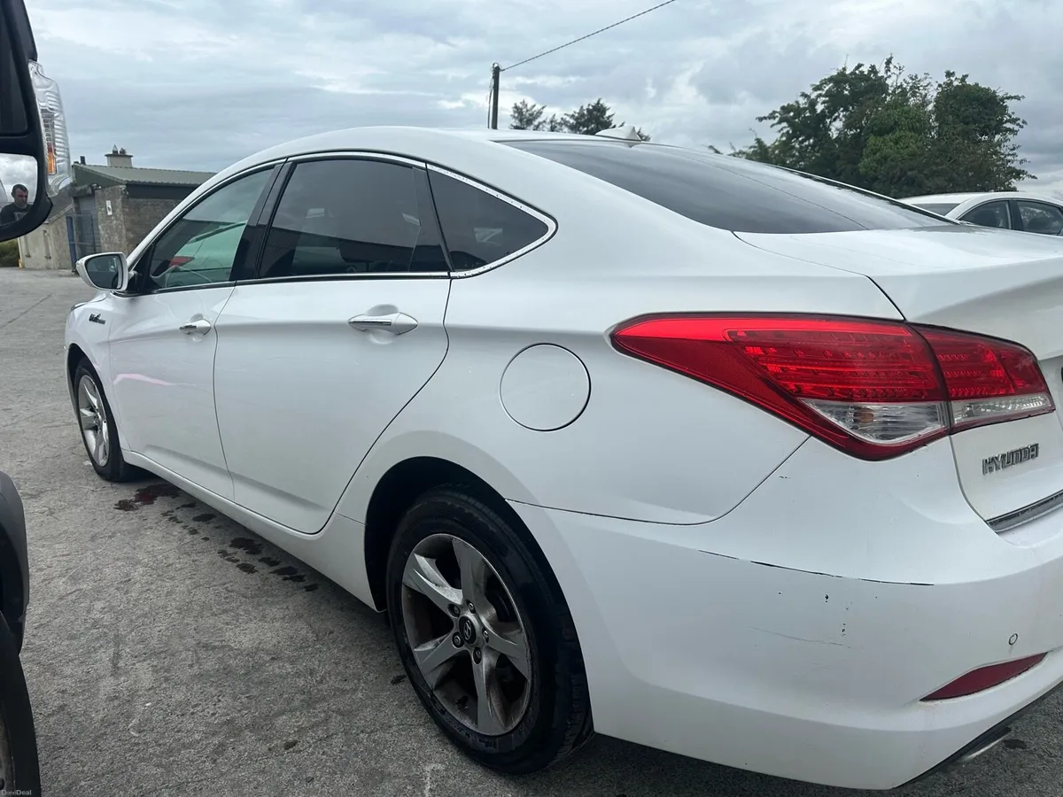 2013 hyndai I40 1.7 diesel 6 speed manual for sale - Image 6