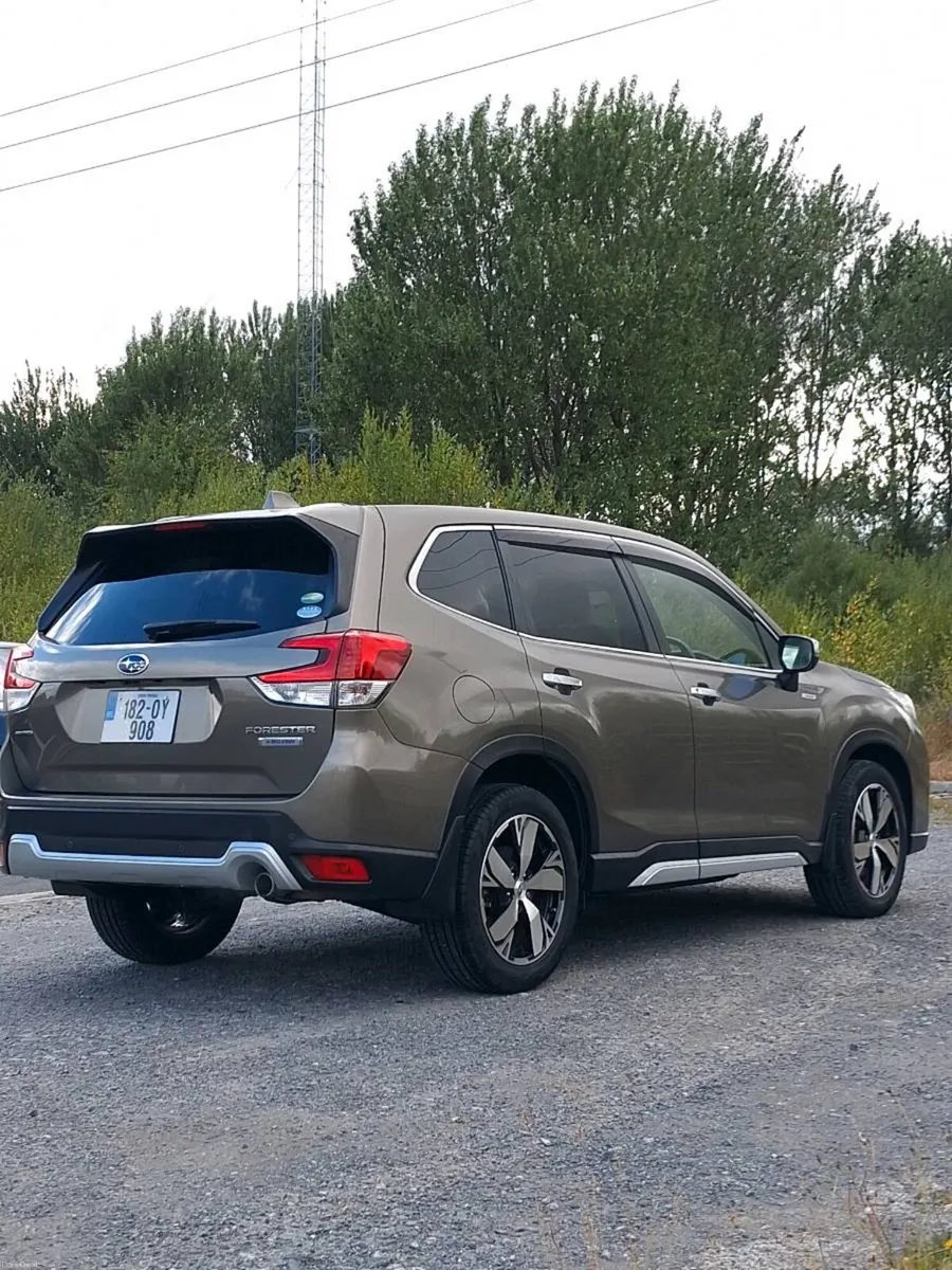 Subaru forester hybrid 2L 2018 - Image 5
