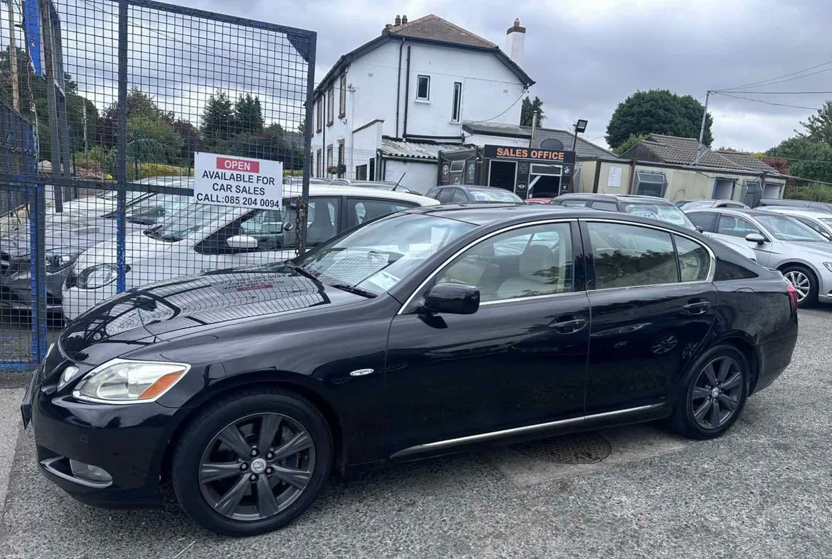 2005 Lexus GS 300 V6 Executive - Image 3