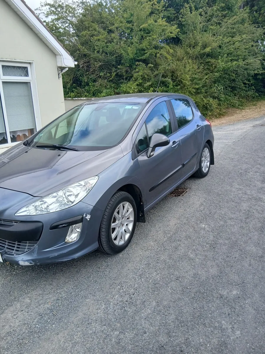 Peugeot 308 2010 - Image 4