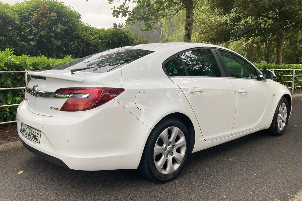 Opel Insignia 2.0 CTDI SRI EDITION NEW TEST - Image 5