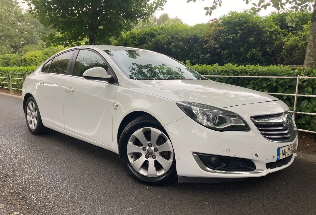 Opel Insignia 2.0 CTDI SRI EDITION NEW TEST - Image 2