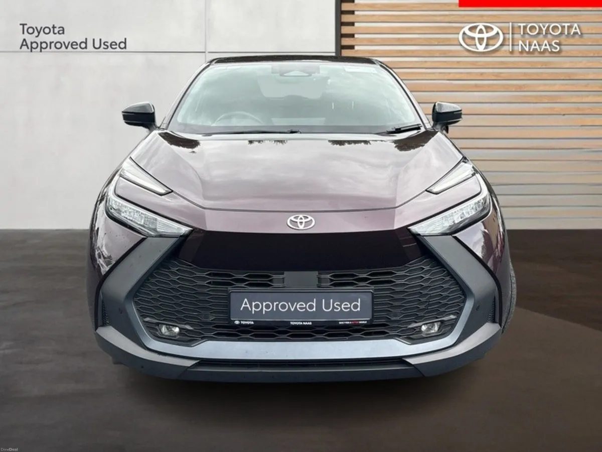 Toyota C-HR Hybrid Sport - Image 5