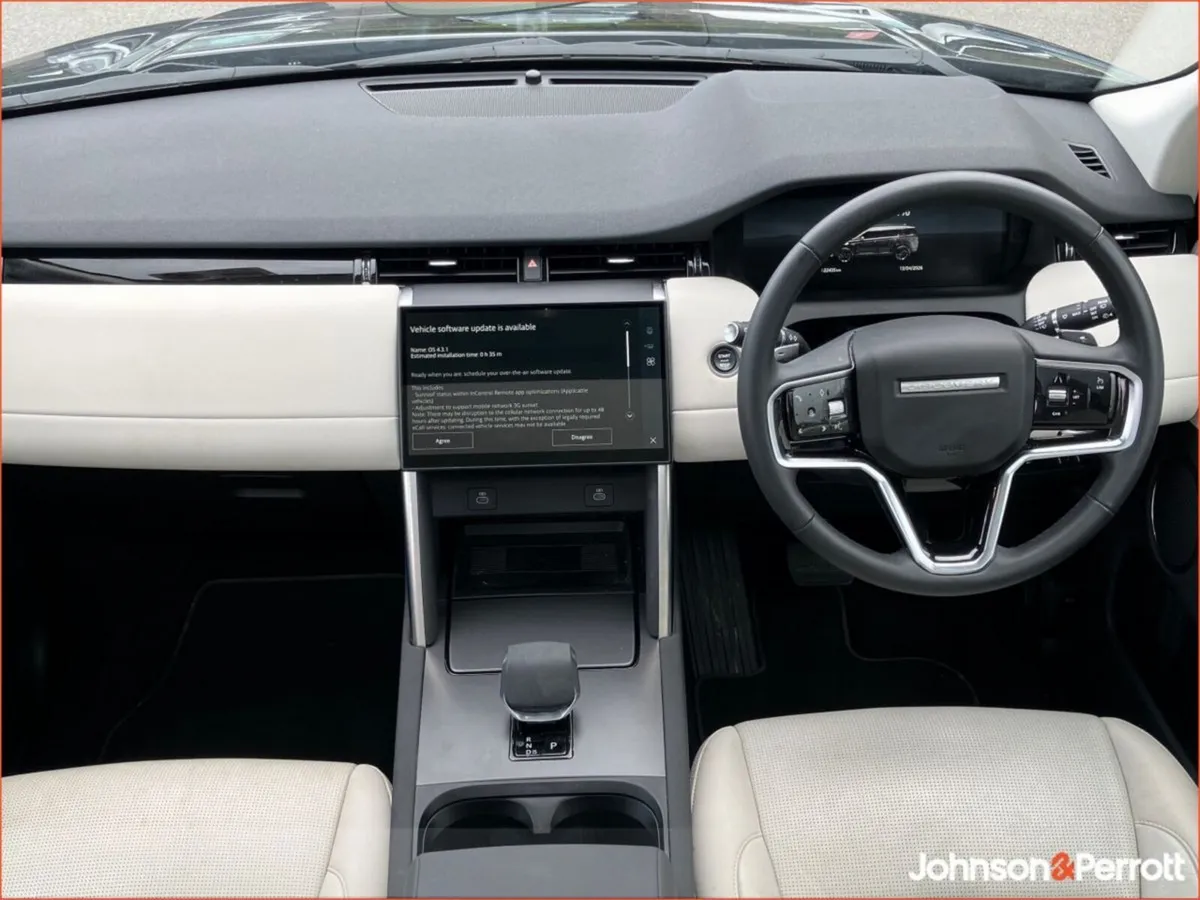 Land Rover Discovery Sport 1.5 I3 PHEV 309 PS AWD - Image 4
