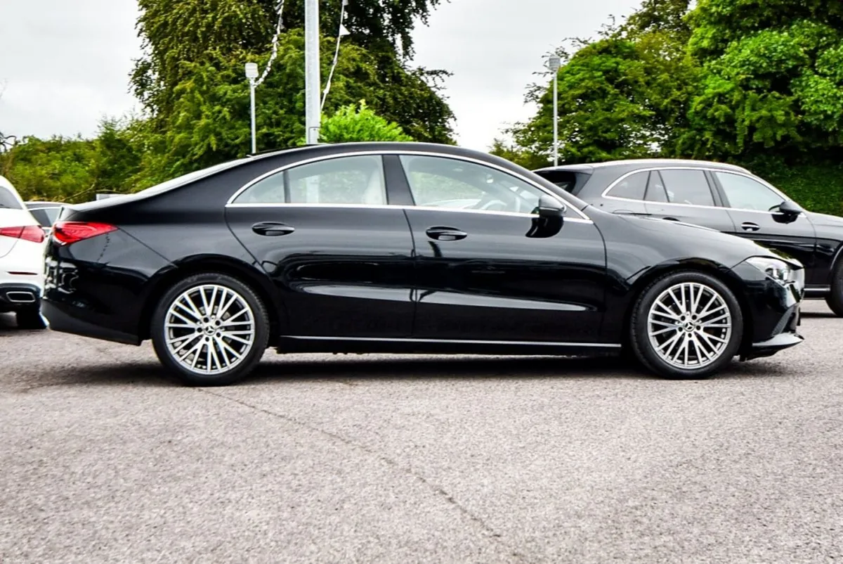 Mercedes-Benz CLA 180 Progressive - Image 3
