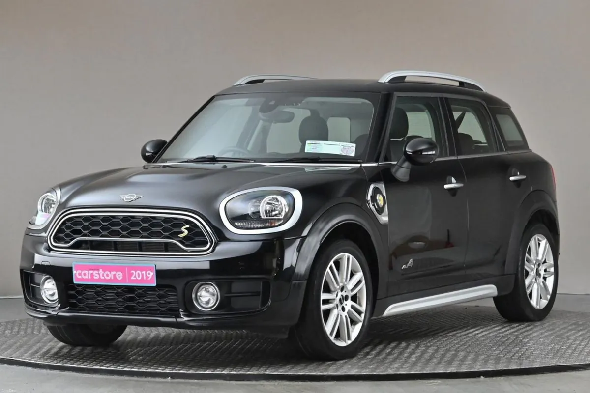 Mini Cooper COUNTRYMAN SPORT PHEV **FULL LEATHER** - Image 3