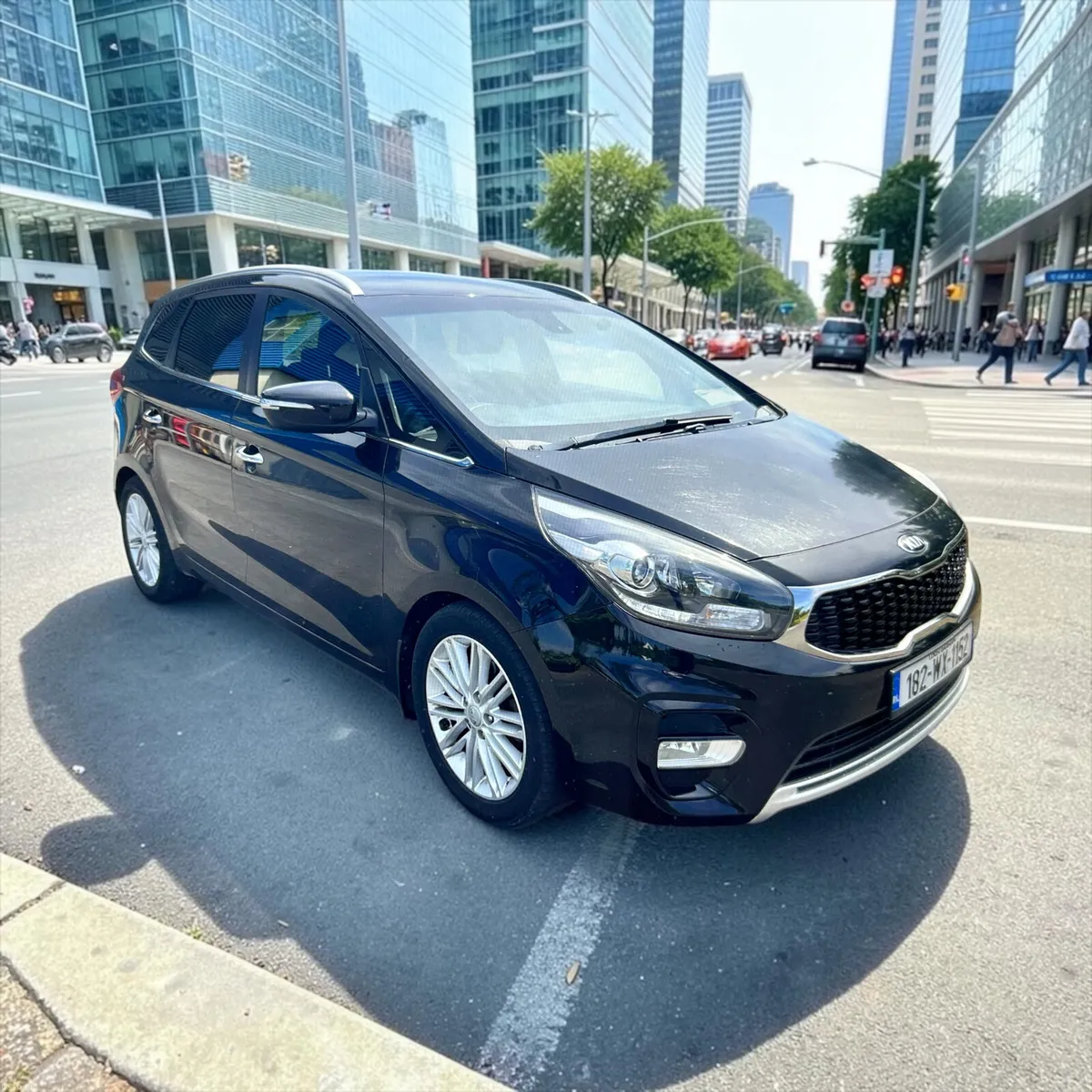 2018 Kia Carens 1.7 EX - Image 5
