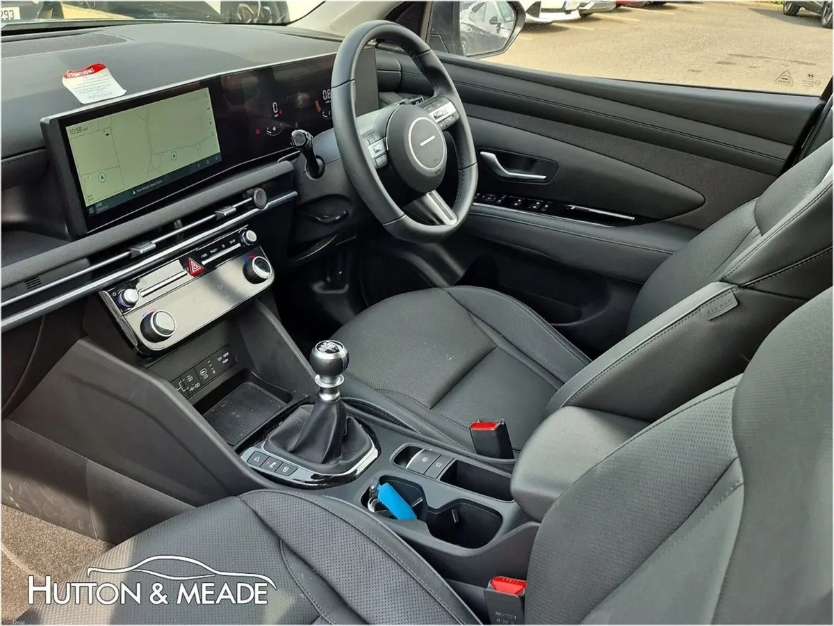 Hyundai Tucson Executive 1.6 Diesel 5dr - Image 5