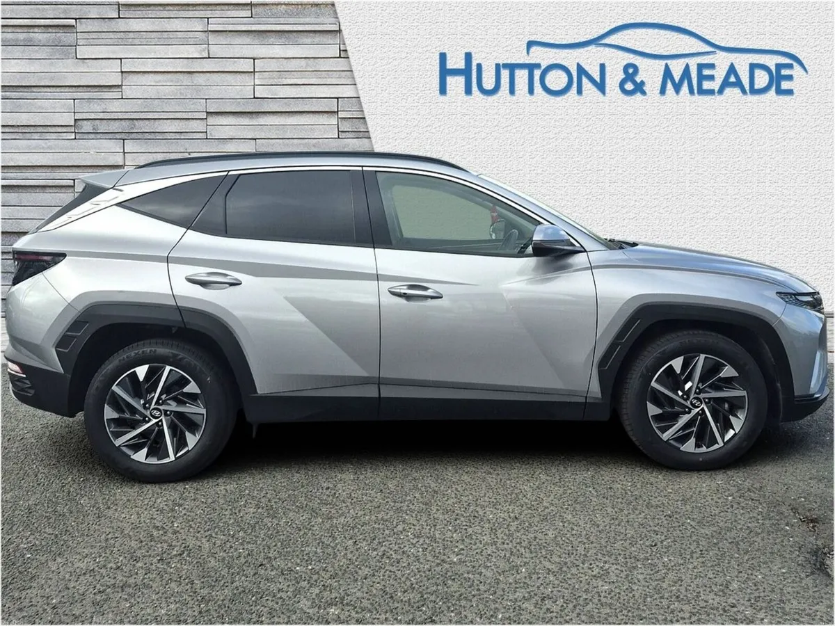 Hyundai Tucson Executive Plus 1.6 Diesel 5dr - Image 6
