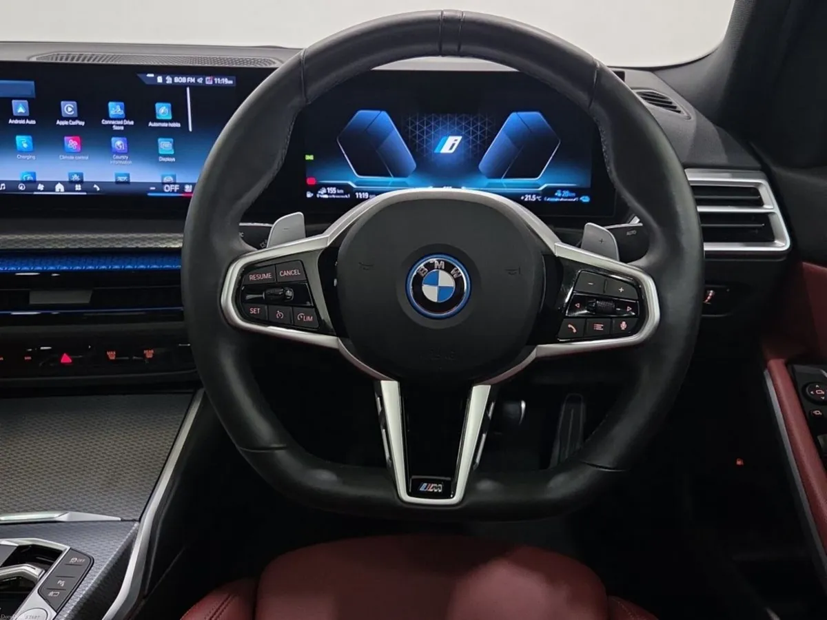 BMW 3-Series 330e M Sport Saloon - Image 5