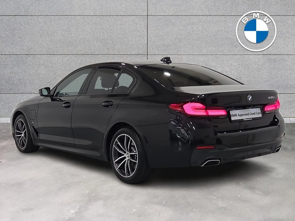 BMW 5-Series 530e M Sport Saloon - Image 2