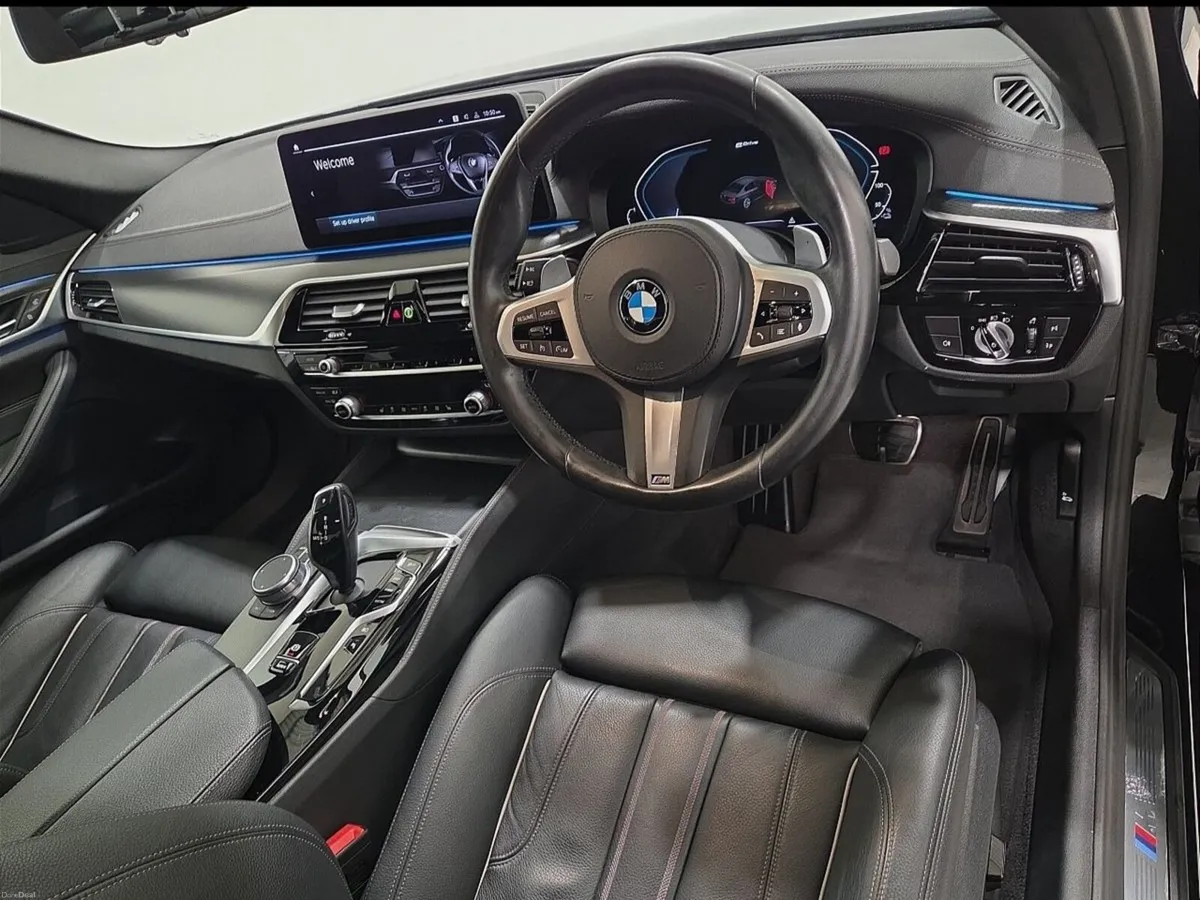 BMW 5-Series 530e M Sport Saloon - Image 6