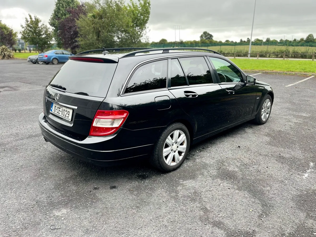 2010 Mercedes Benz C Class Estate - Image 6