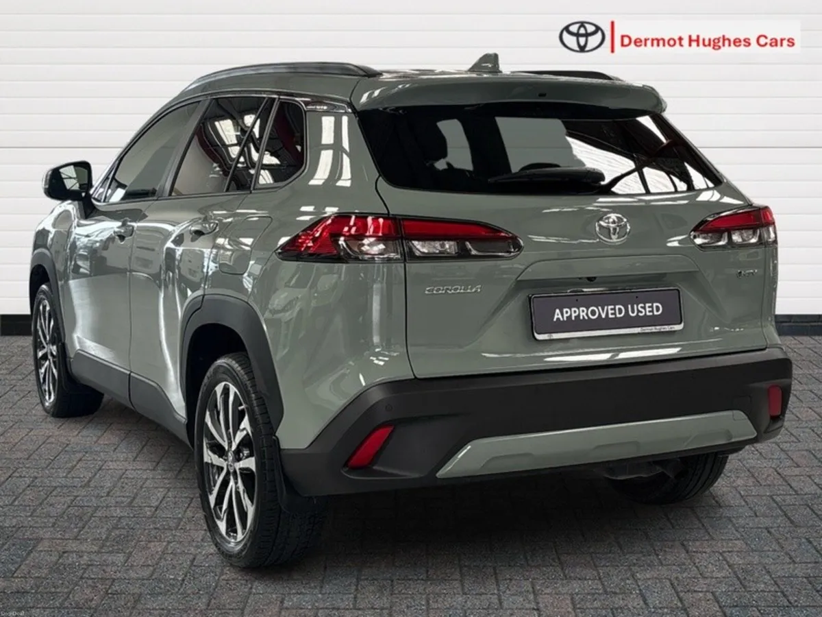 Toyota Corolla Cross 1.8 SPORT HYBRID AUTO - Image 2