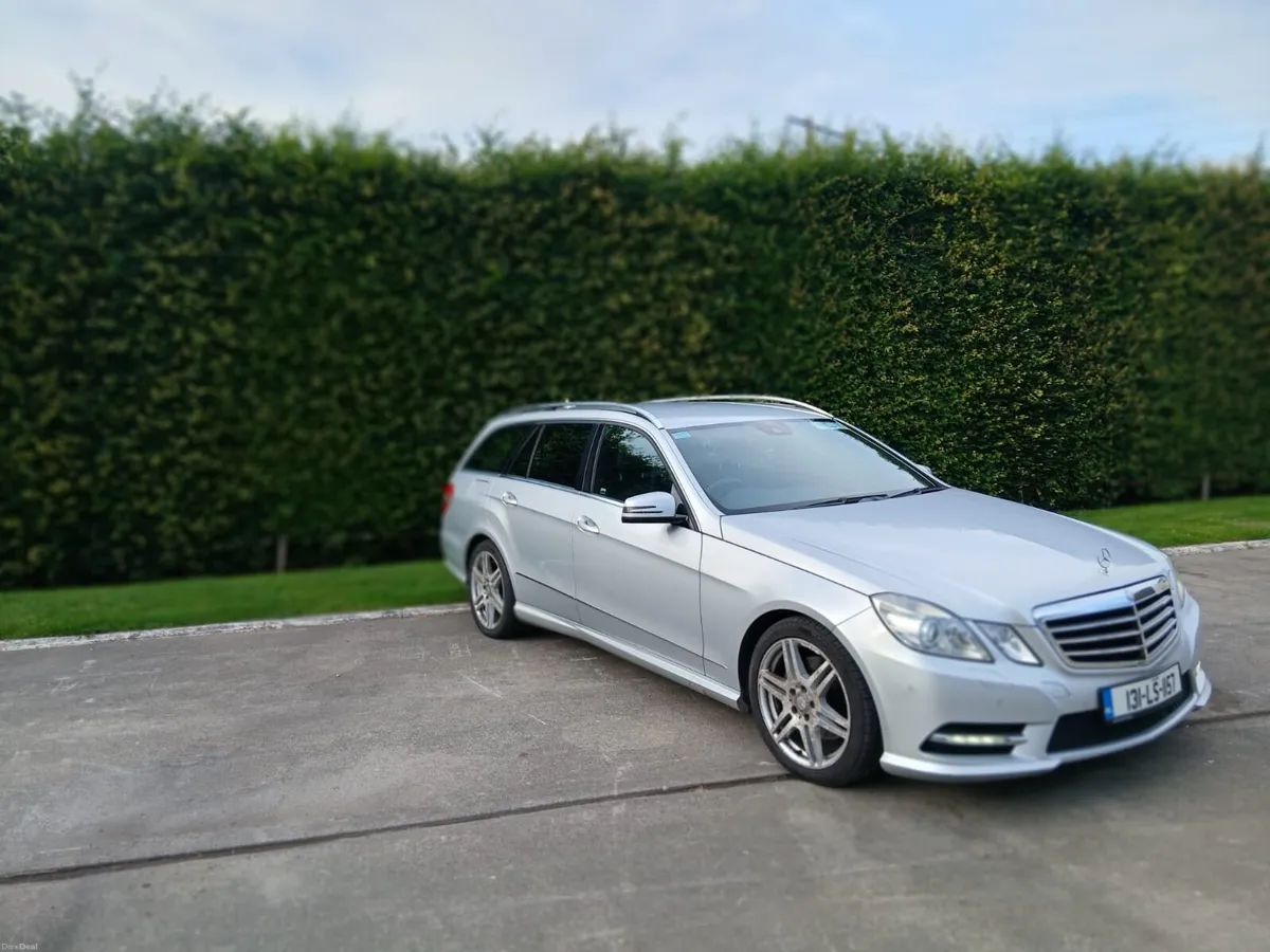 Mercedes E220 estate - Image 6