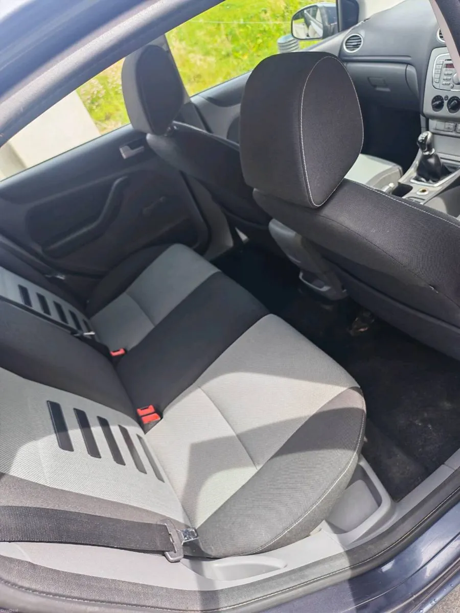 Ford focus - Image 5