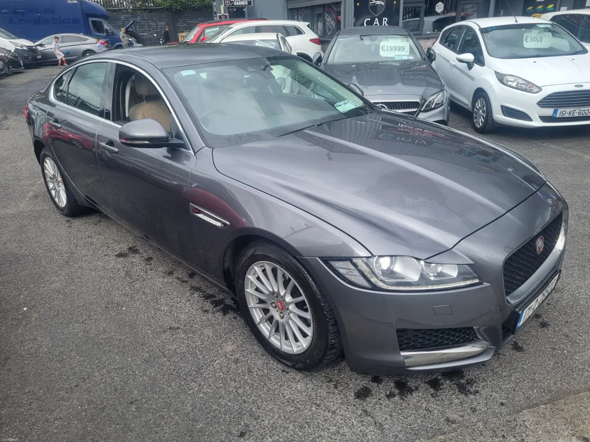 Jaguar XF 2017 2 keys - Image 3