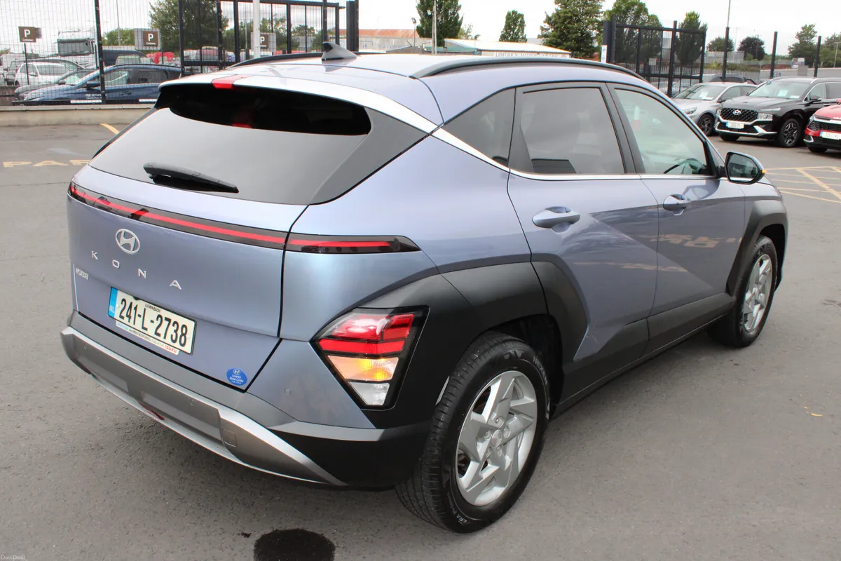 Hyundai KONA 2024 - Image 5