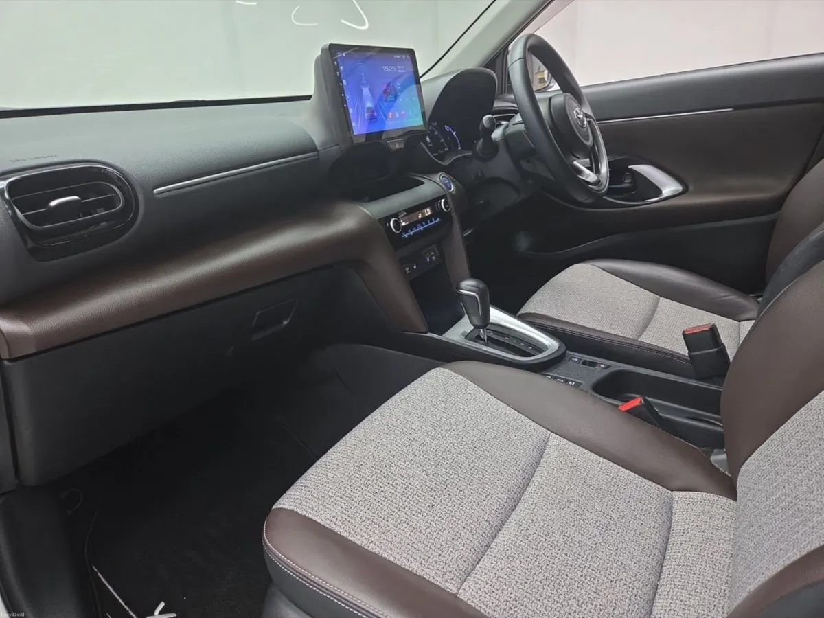 Toyota Yaris Cross Z 1.5 Hybrid - Image 4