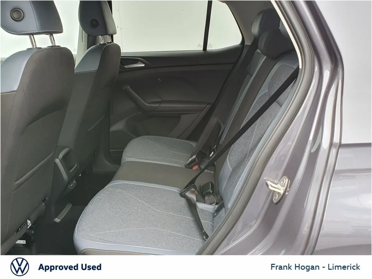 Volkswagen T-Cross T-CROSS STYLE 1.0 TSI D7F 115HP - Image 6