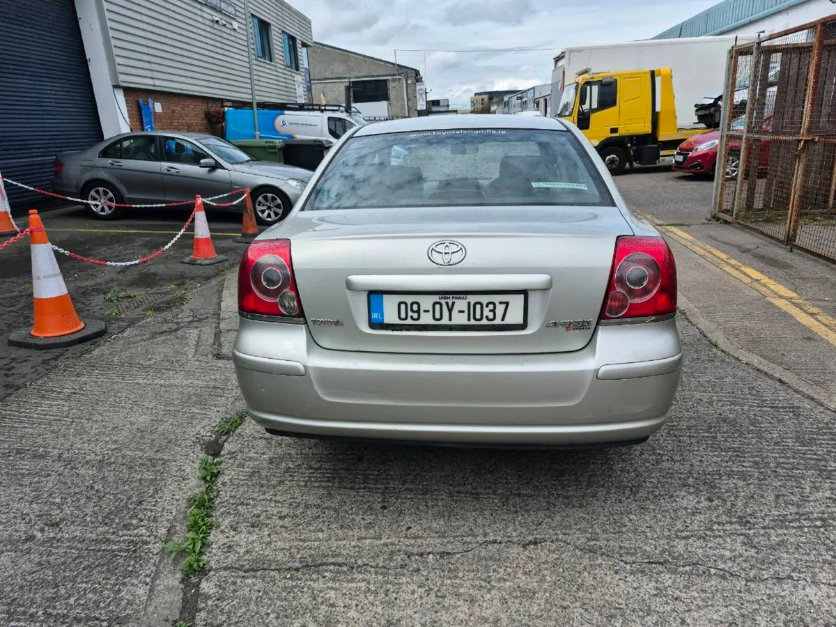 2009 toyota avensis - Image 3