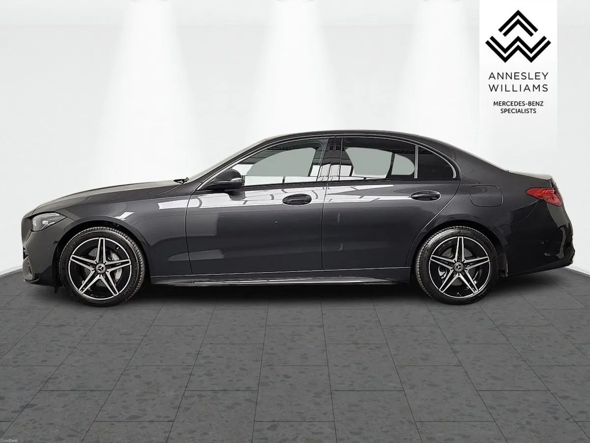 Mercedes-Benz C-Class C300e Urban Edition - Image 5