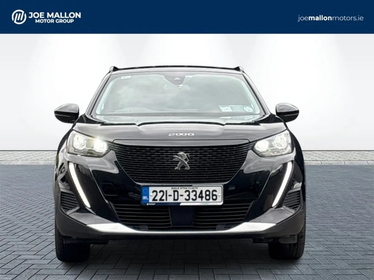 Peugeot 2008 Electric 136 bhp (50 kWh) Allure ** A - Image 3