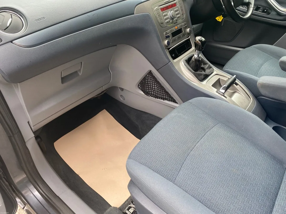 FORD GALAXY MCT 27 NICE VERY CLEAN EXAMPLE 👍 - Image 4