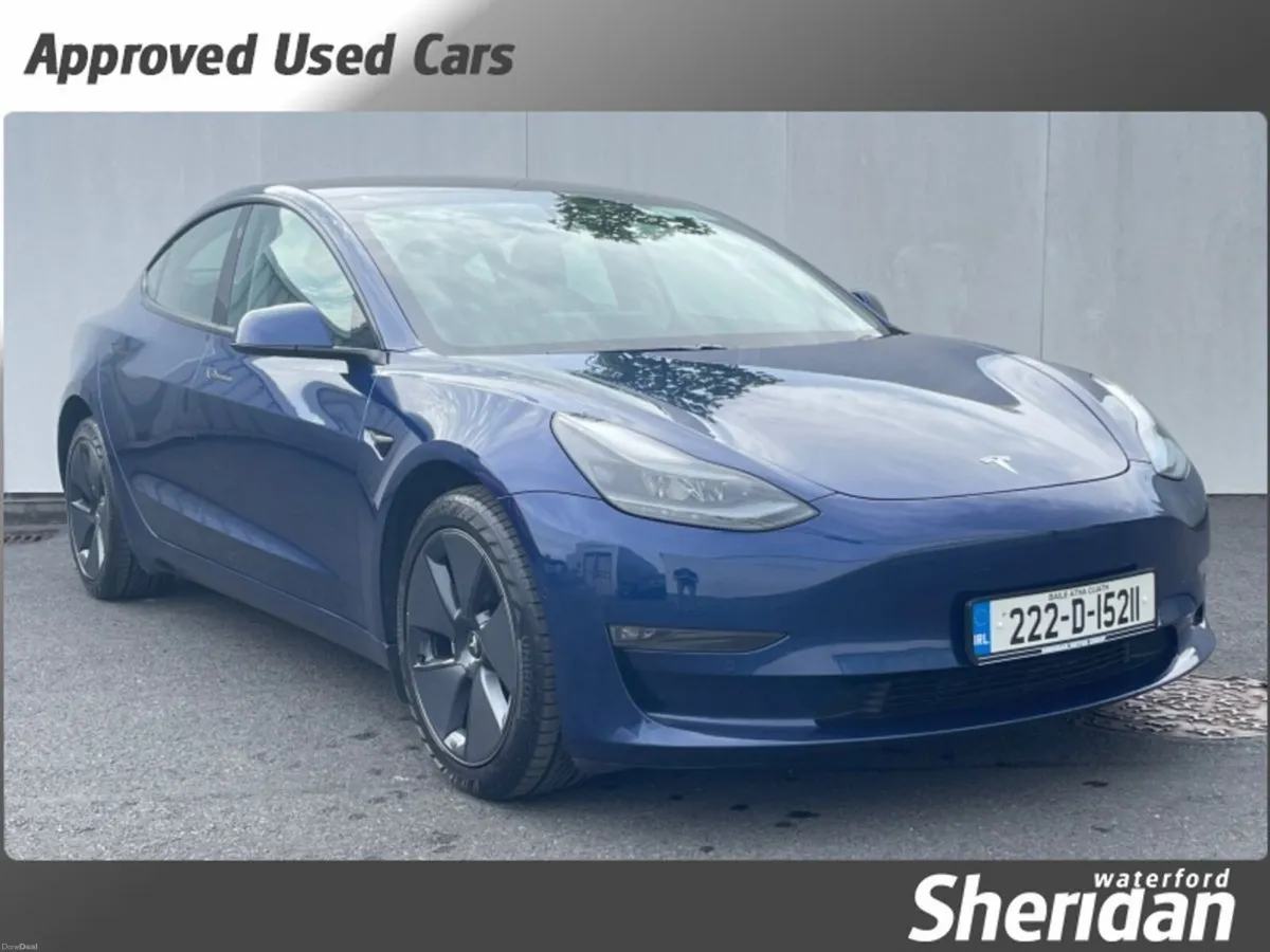 Tesla Model 3 Long Range (AWD) - Image 1