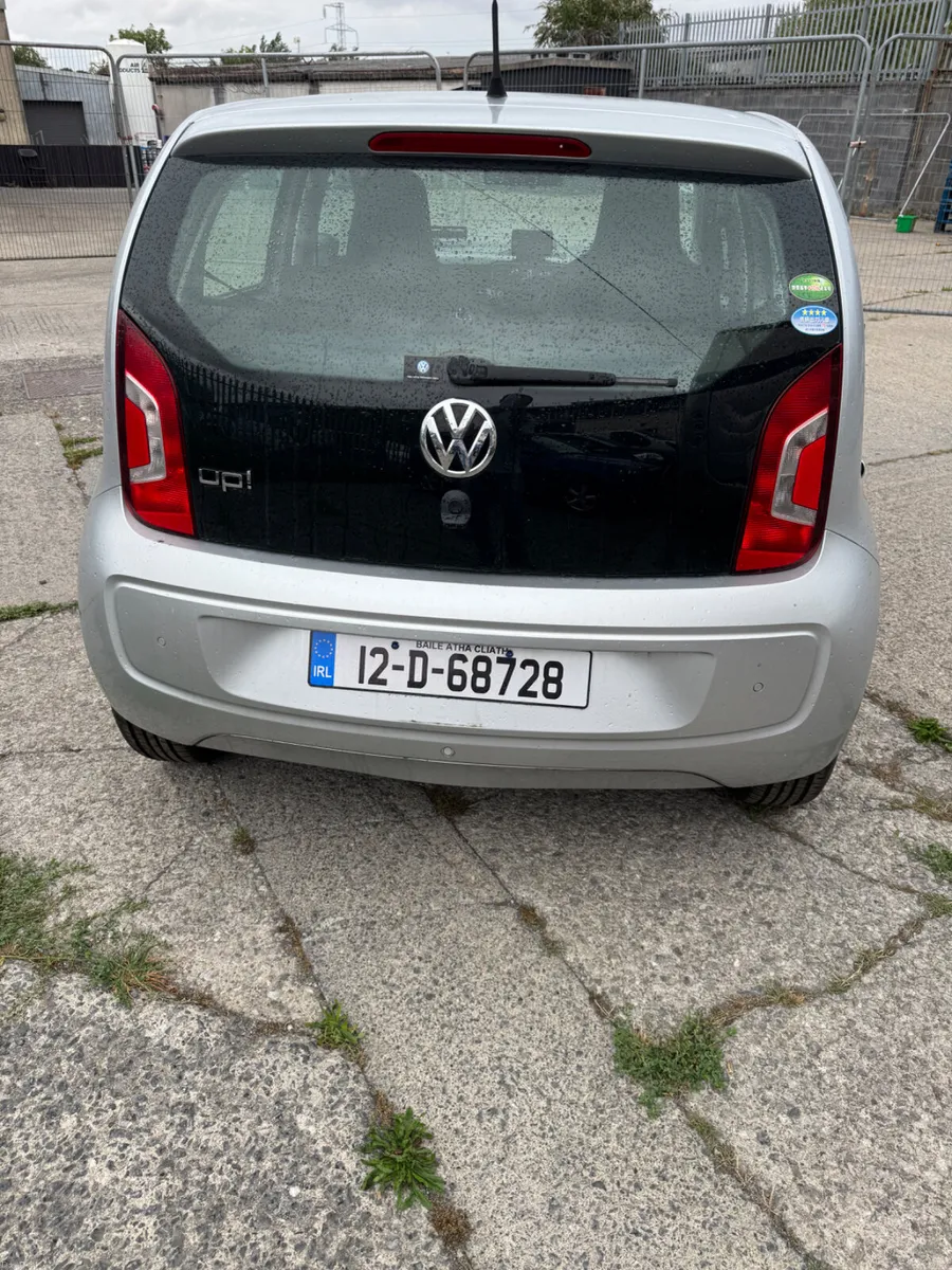 Volkswagen up! 2012 test and taxed - Image 4