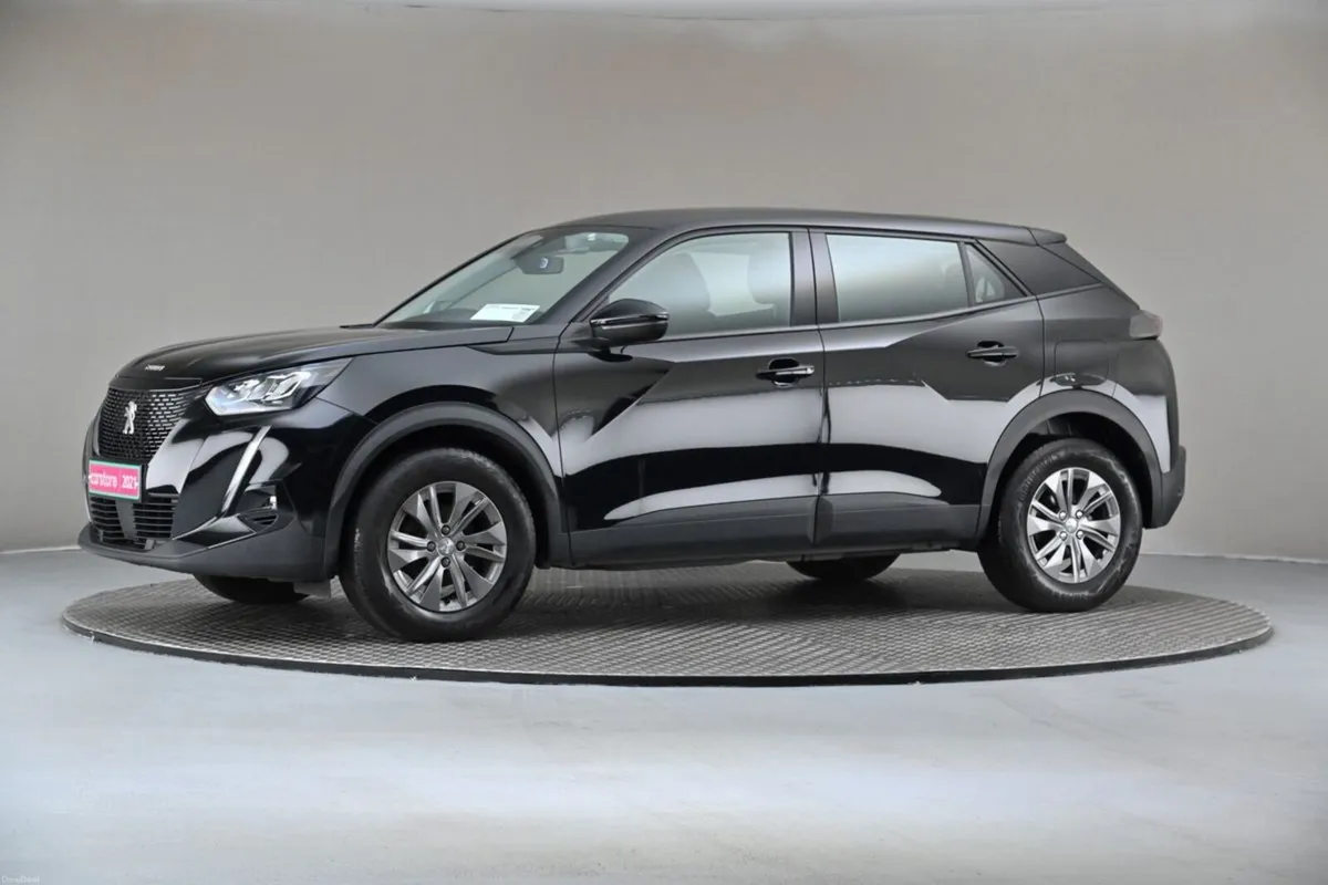 Peugeot 2008 1.2 ACTIVE 6SPD - Image 4