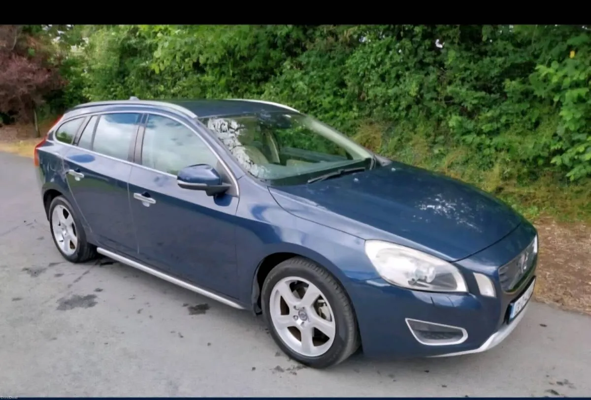 2013 Volvo V60 T4 1.6 Petrol Automatic - Image 1