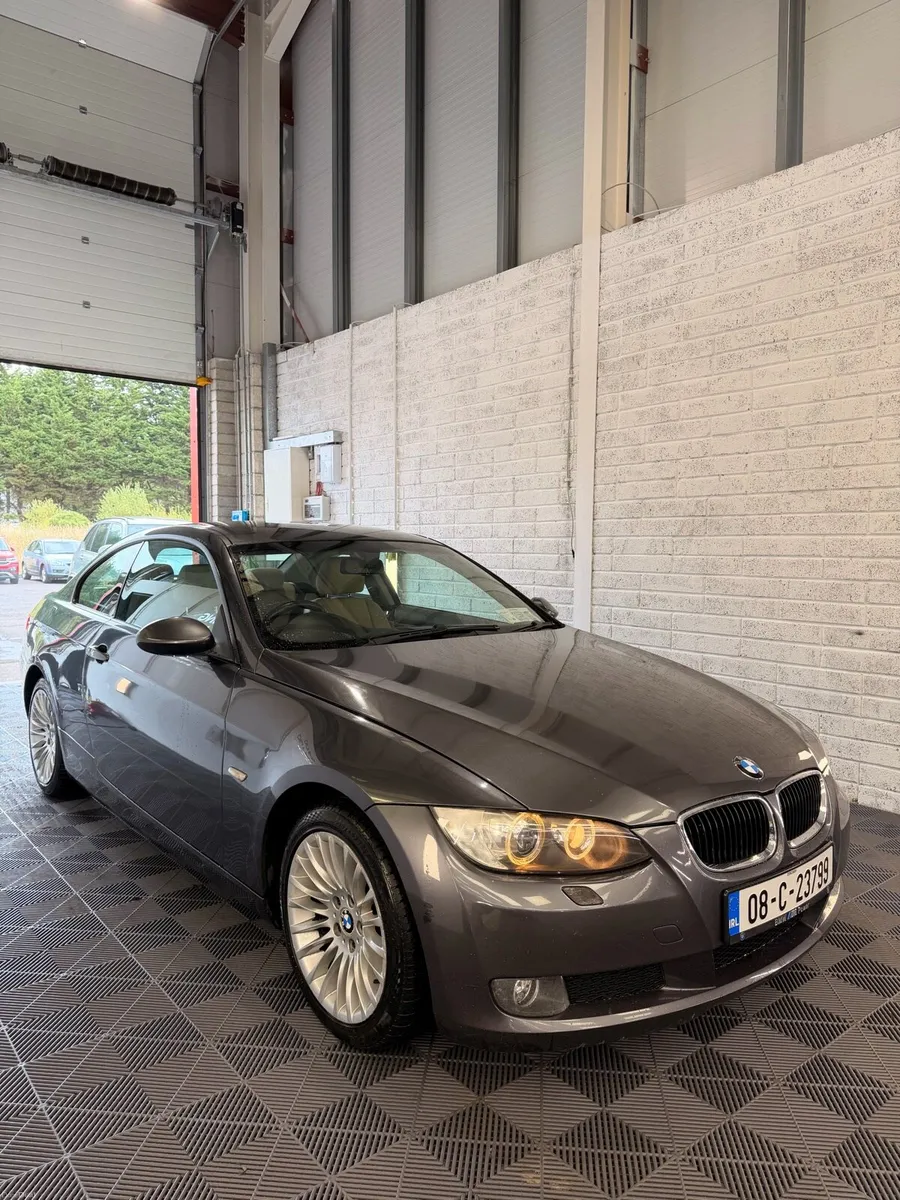 Bmw 320d 2008 - Image 1