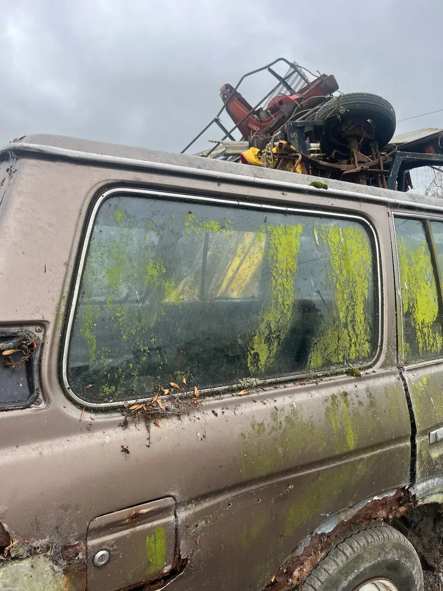 Land Cruiser Glass - Image 5