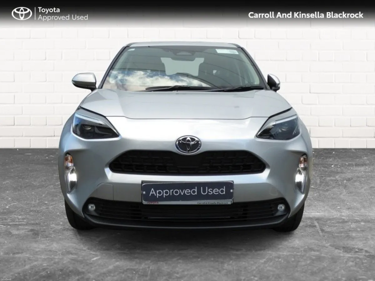 Toyota Yaris Cross Hybrid Luna - Image 5