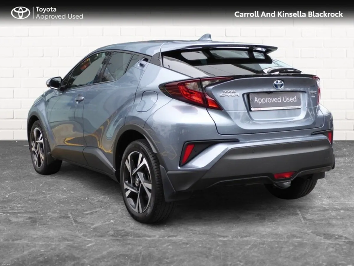Toyota C-HR Hybrid Sport - Image 2