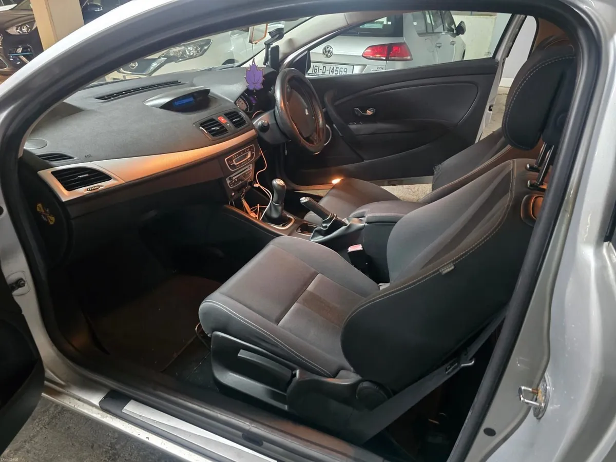 Renault Megane 2011 - Image 4