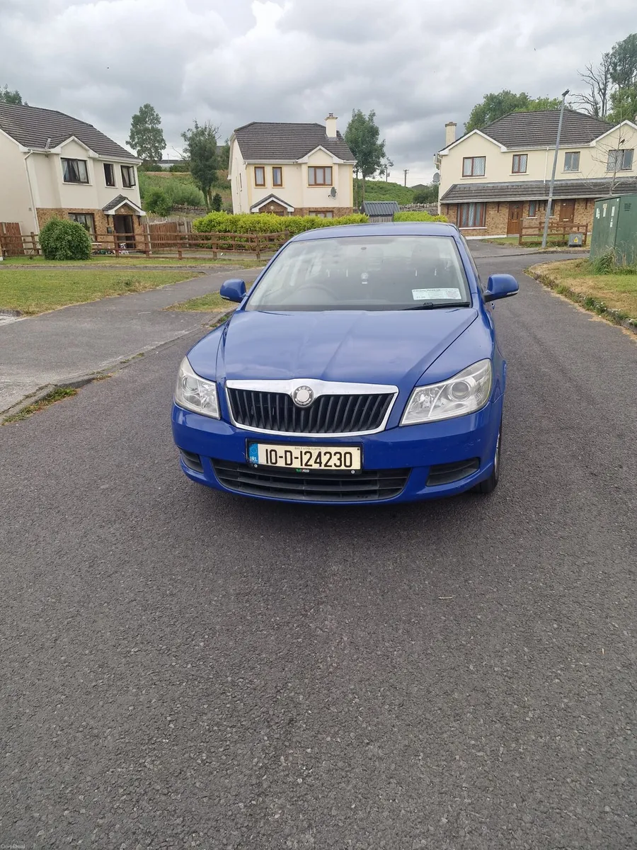 Car - Image 1