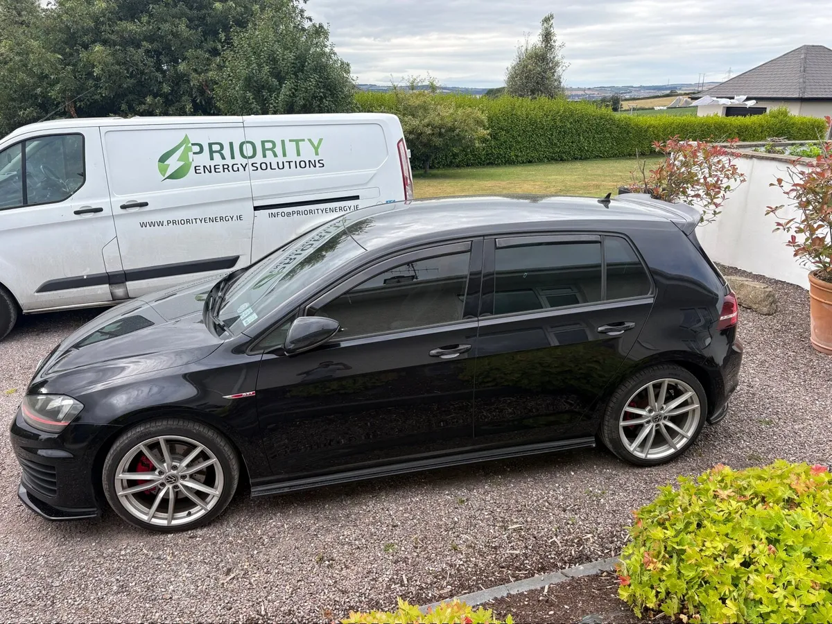 Volkswagen Golf GTI 2017 - Image 4