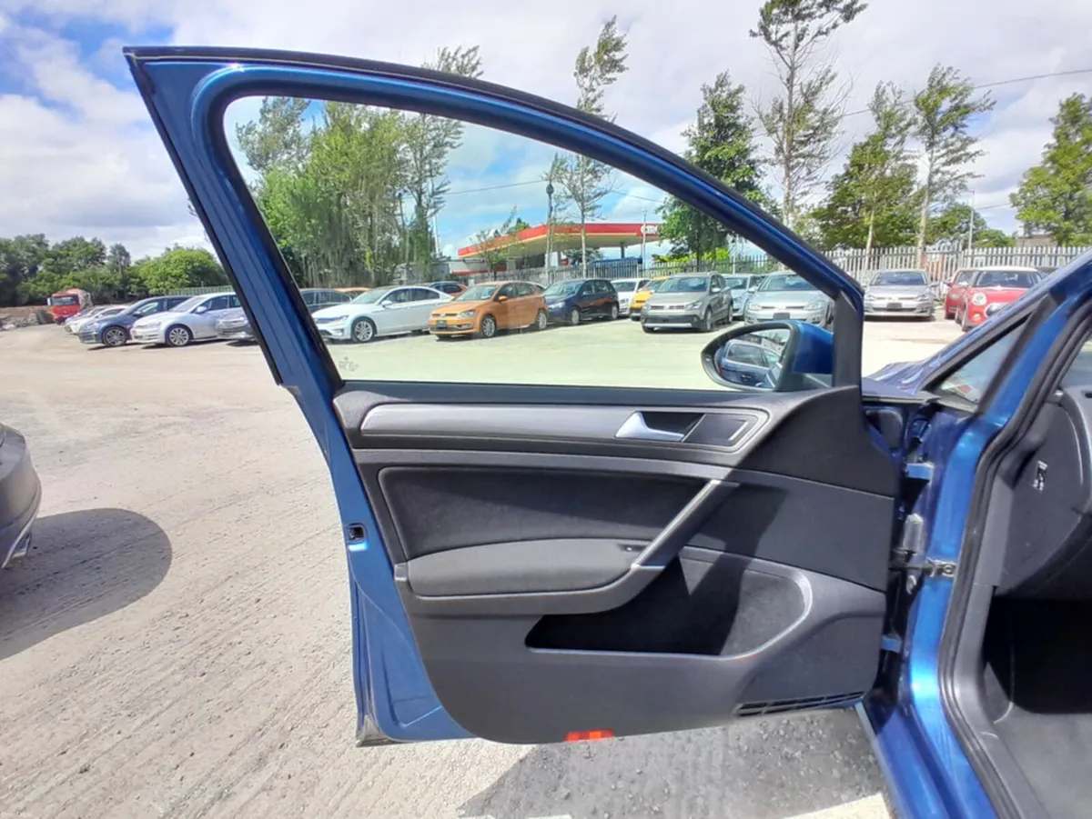 Volkswagen Golf Estate 1.2L Petrol Automatic - Low - Image 3