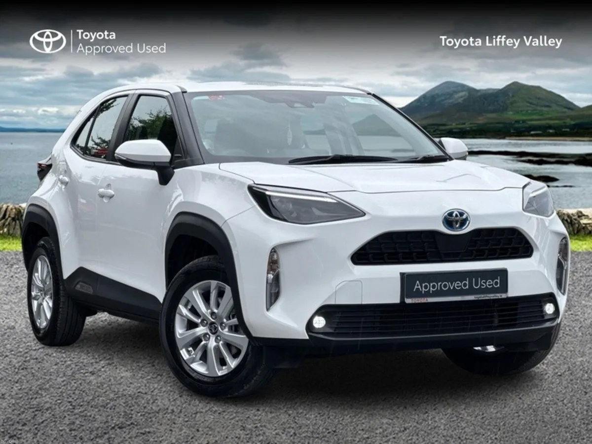 Toyota Yaris Cross YARIS CROSS LUNA - Image 1