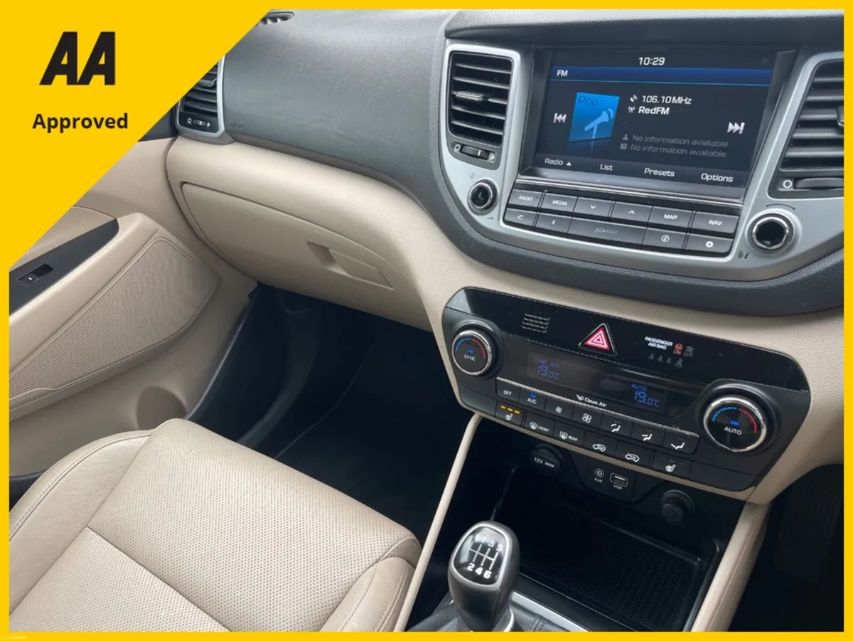 Hyundai Tucson 1.7 EXECUTIVE 5DR - Image 4