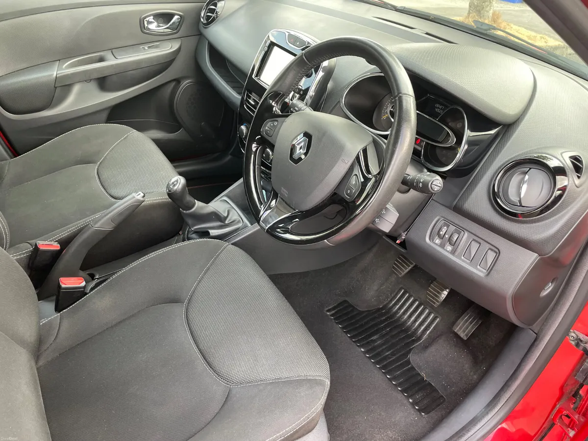 RENAULT CLIO 1.2 DYNAMIQUE LOW MILEAGE NCT/TAX - Image 6
