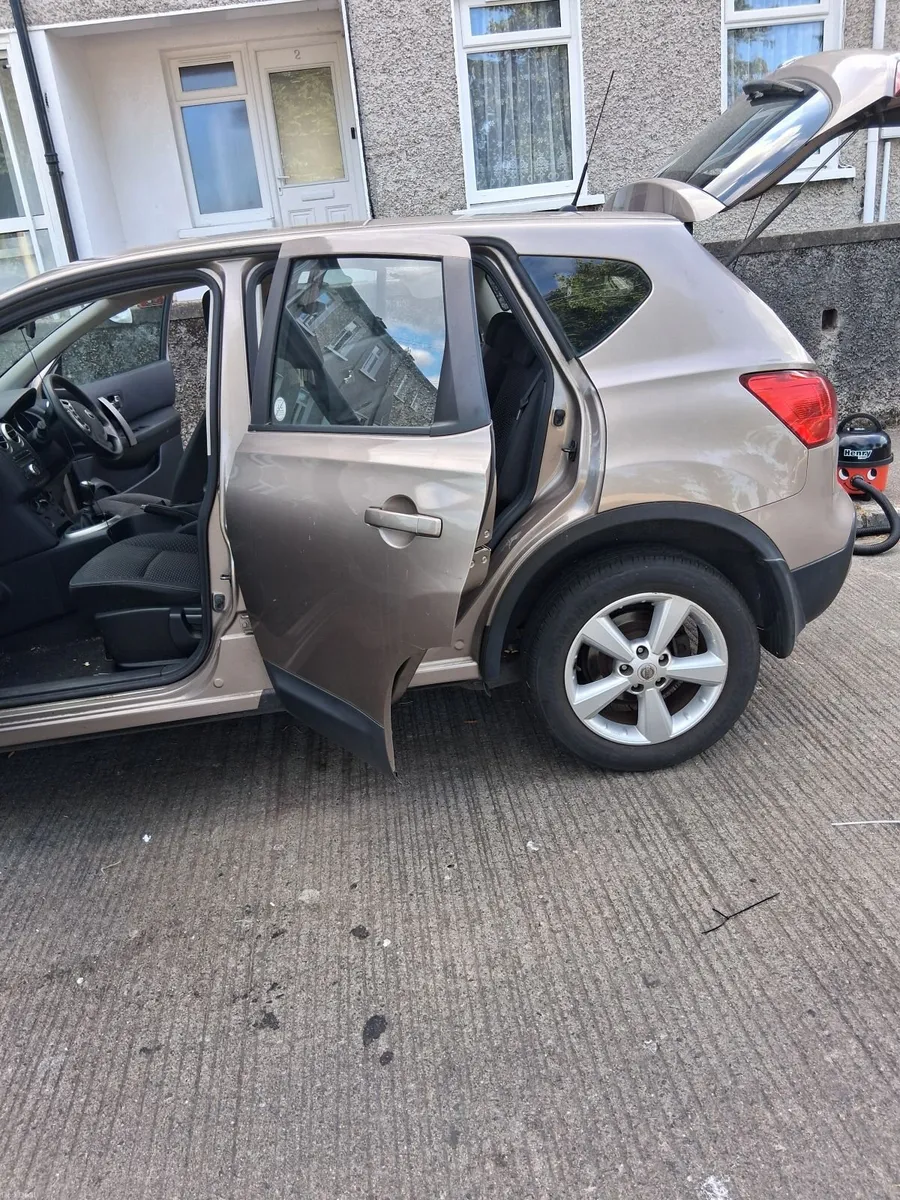 Nissan Qashqai 2010 - Image 6